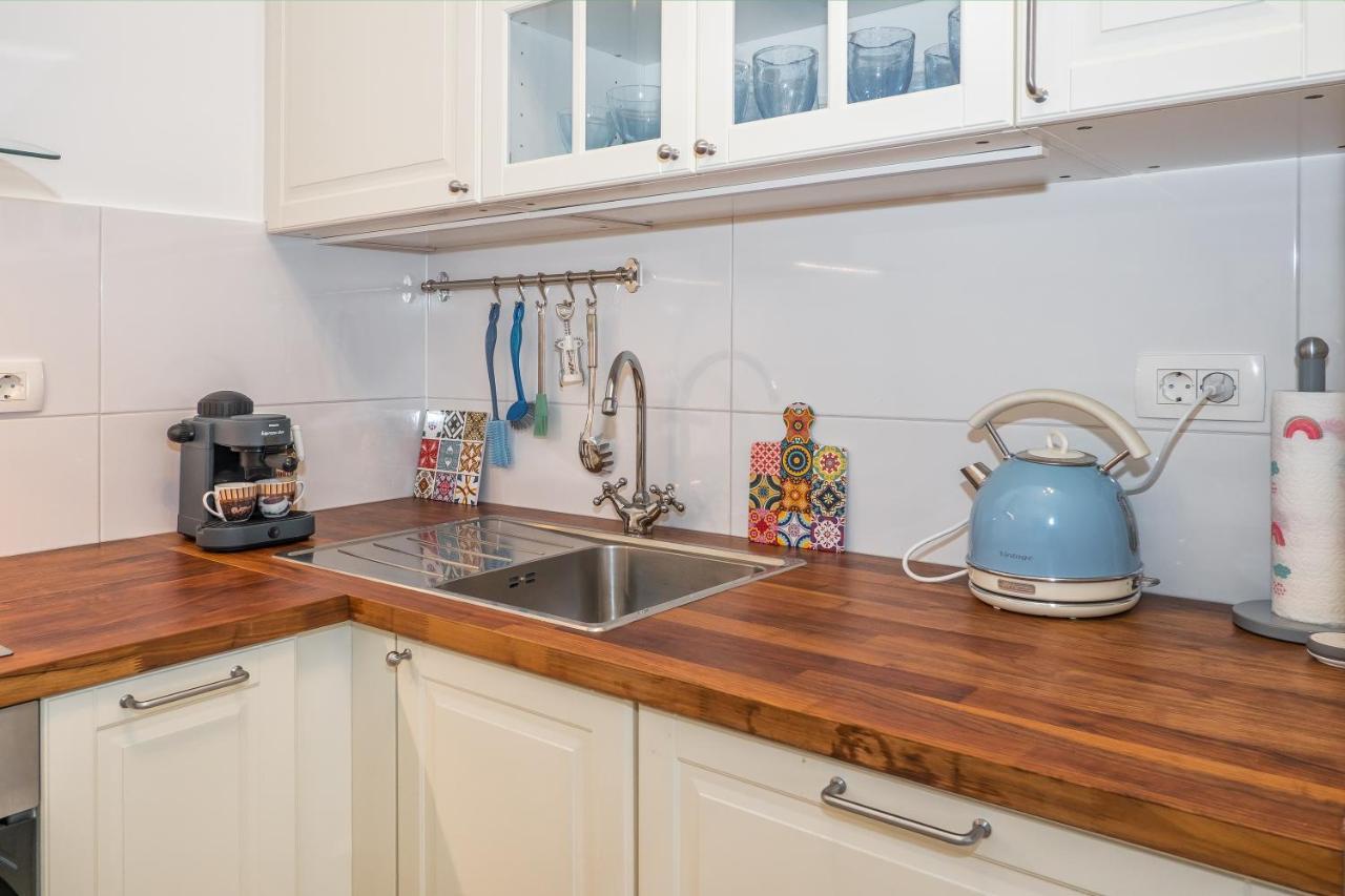 Sea View With Garden Apartment Joshua سبليت المظهر الخارجي الصورة