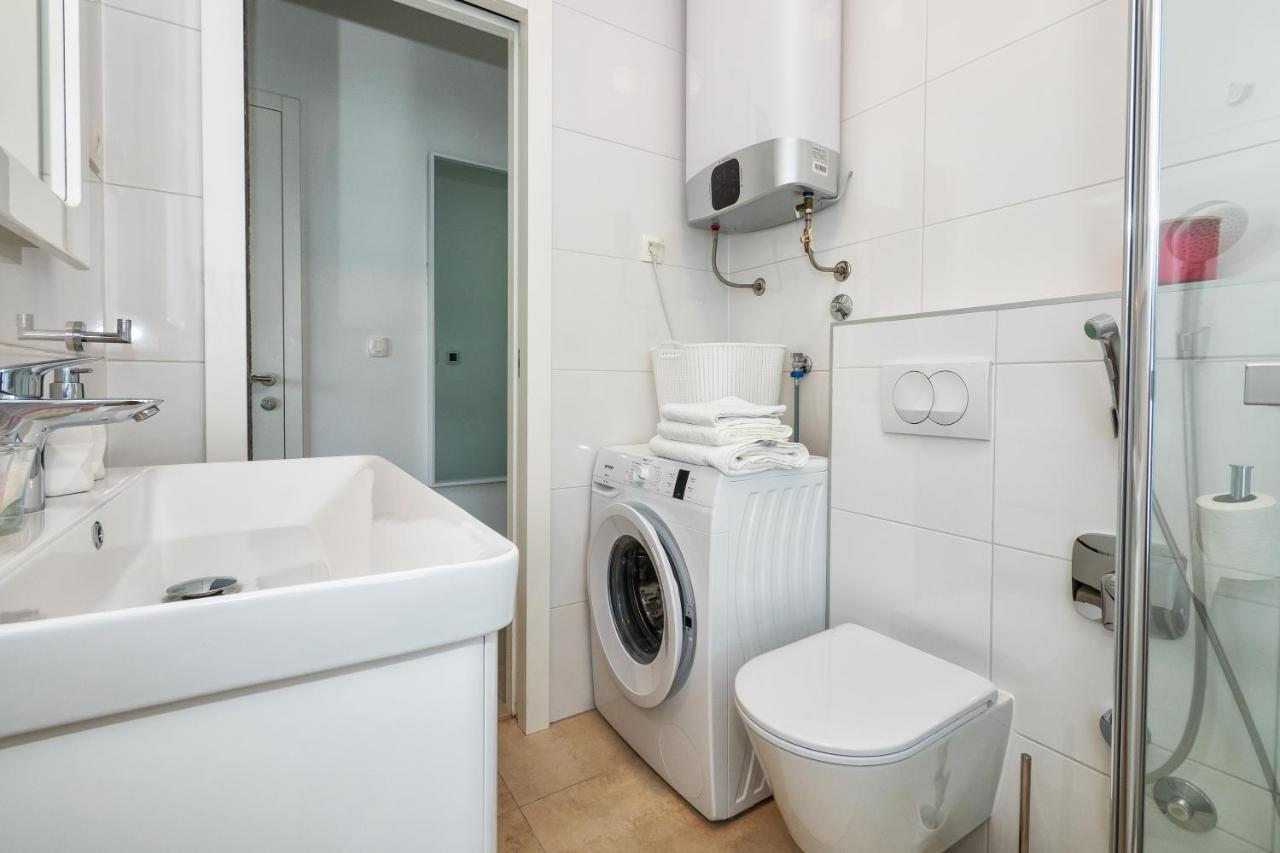 Sea View With Garden Apartment Joshua سبليت المظهر الخارجي الصورة